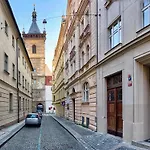 Wow Miniloft, Near Wenceslas Square, City Centre, Fast Wifi